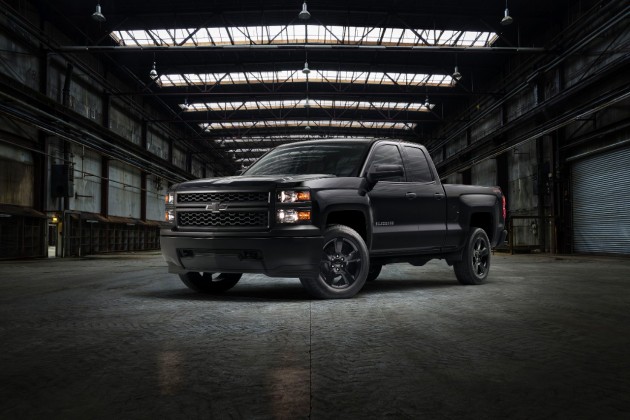 The 2015 Chevy Silverado Black Out Package