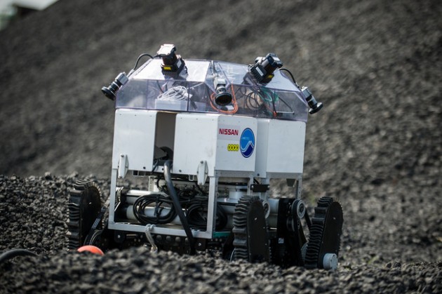 An ROV with Nissan's Around View Monitor