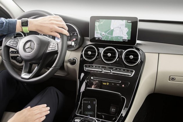 You can now integrate your Apple Watch with your Mercedes-Benz navigation system