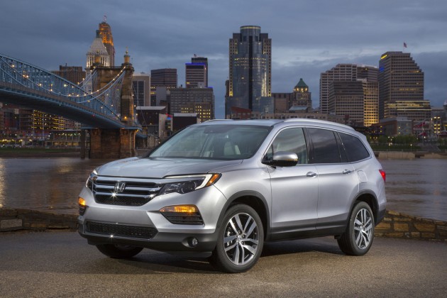 The 2016 Honda Pilot Elite, on the banks of the Ohio River