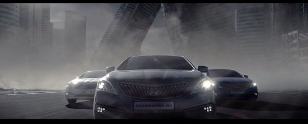 Hyundai Grandeur Ad Features DC Comics Superheroes cars diesel hybrid