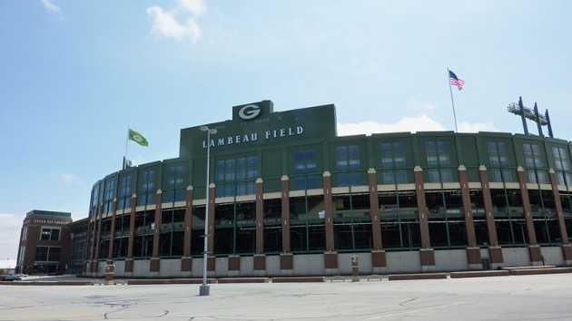Lambeau Field - Green Bay - best games and stadiums to tailgate