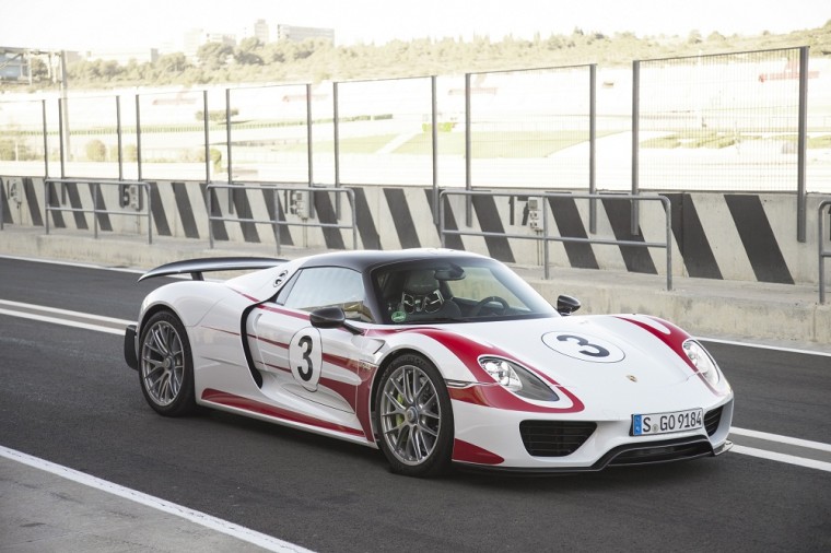 2015 Porsche 918 Spyder