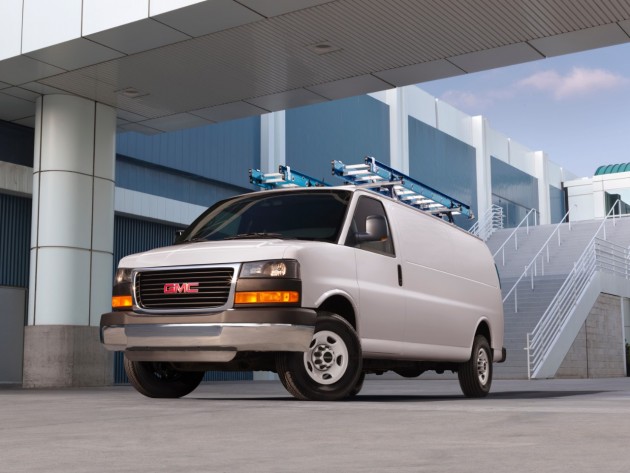 2016 GMC Savana Cargo Van