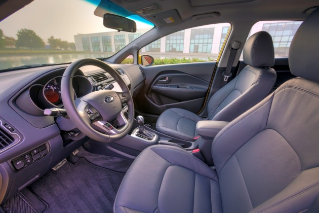 2016 Kia Rio 5-Door interior 2