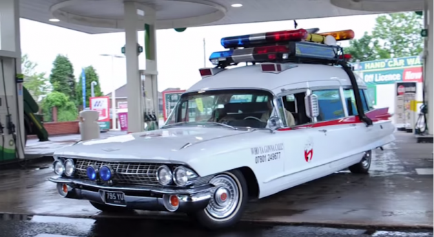 British Fan Builds His Own Ghostbusters Ecto-1 2