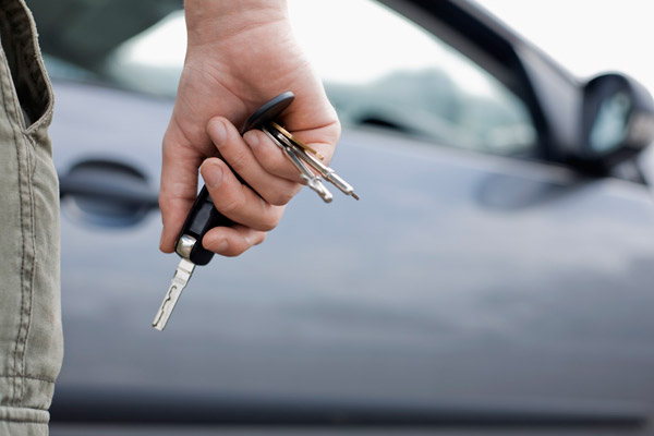 person holding Car Keys