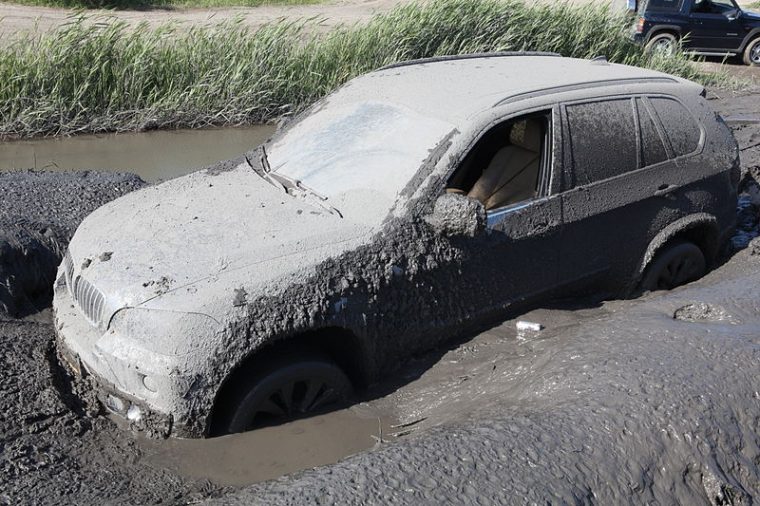 mud - Ways to Spot a Flood-Damaged Car