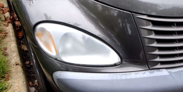 foggy headlights - Ways to Spot a Flood-Damaged Car