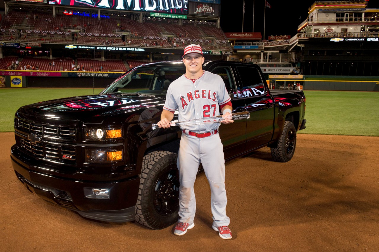 Mike Trout and the 2015 Chevy Silverado Midnight Edition