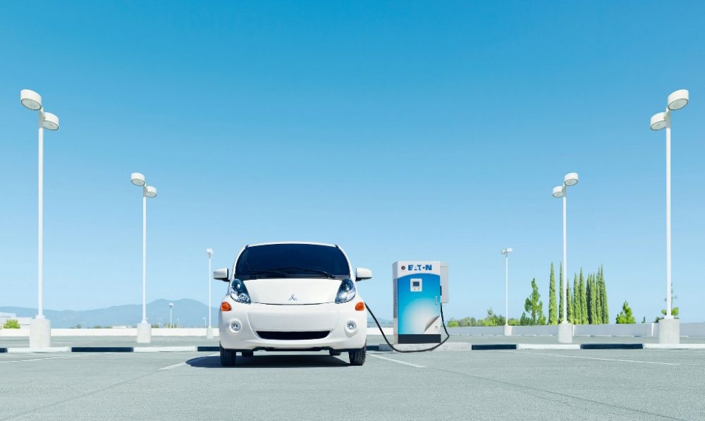 Mitsubishi i-MiEV at charging port