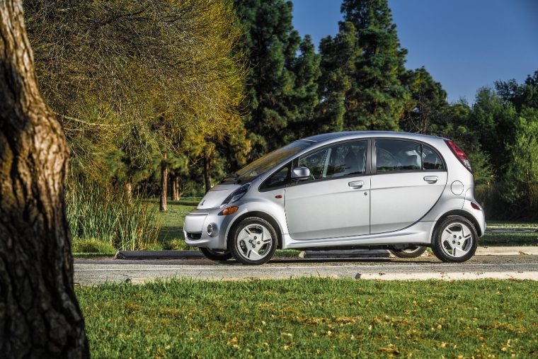 Mitsubishi i-MiEV silhouette with tree