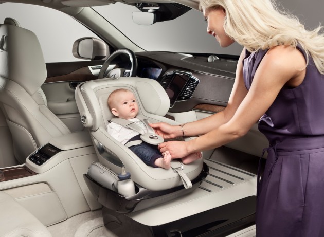 Volvo's Excellence Child Seat Concept 