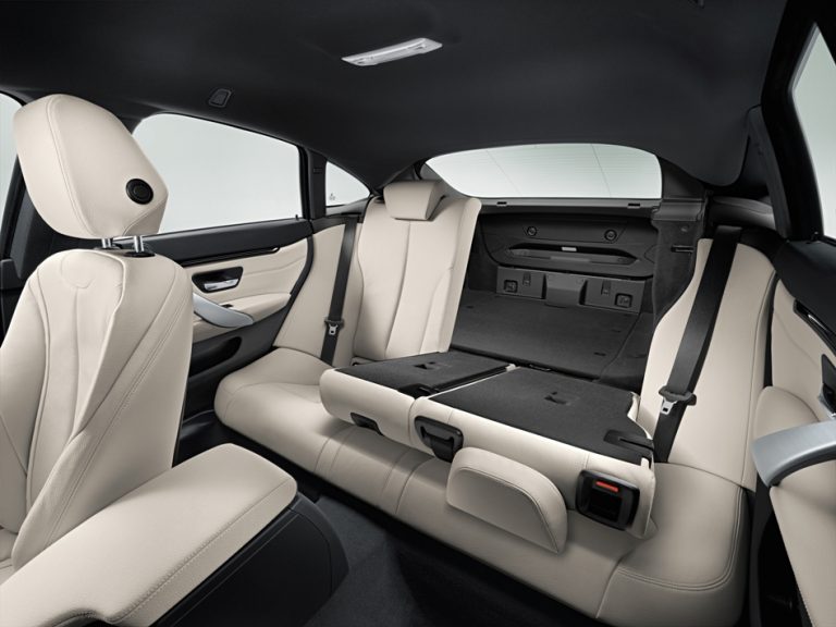 2016 BMW 4 Series Interior Back Seats Folded Flat