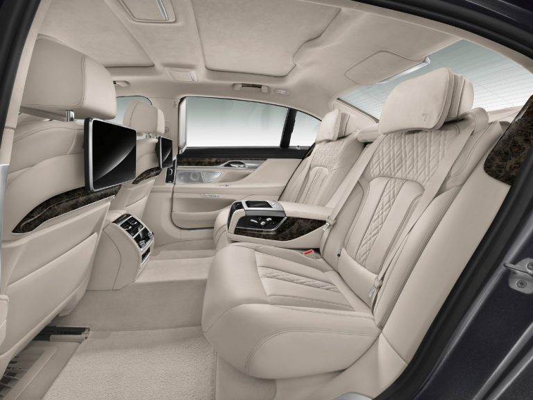 2016 BMW 7 Series Interior