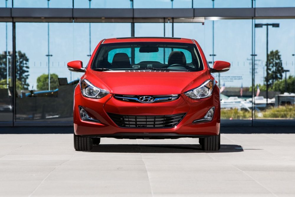 2016 Hyundai Elantra Sedan overview