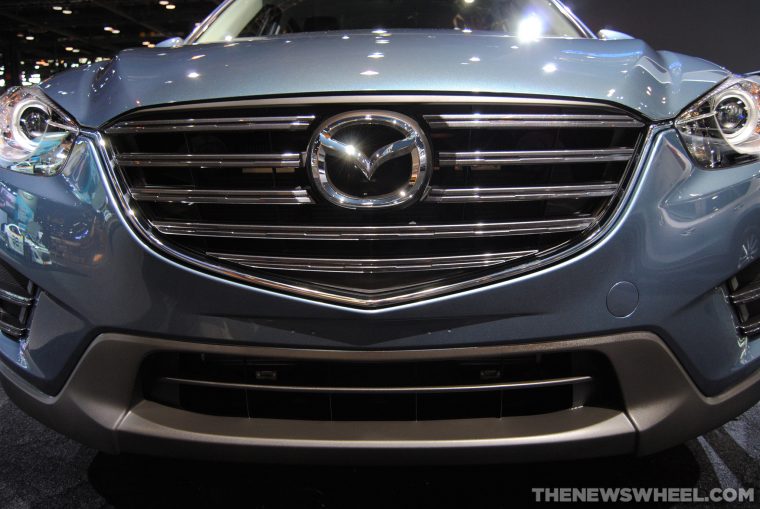 2016 Mazda CX-5 Grille