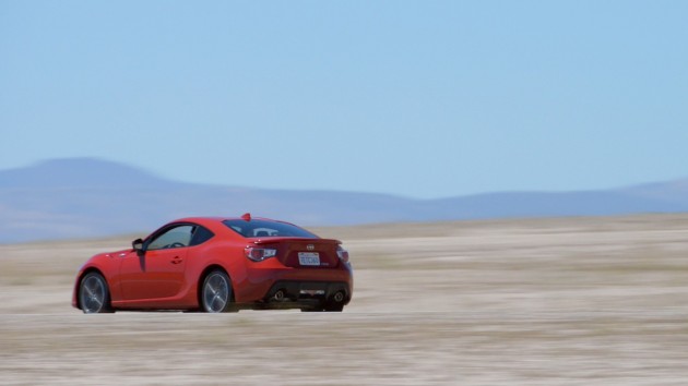 2016 Scion FR-S overview