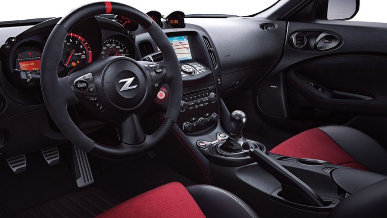 2016-nissan-370Z-nismo-interior-black-red-leather-steering-wheel-large