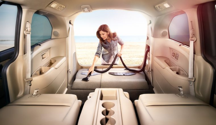 2016 Honda Odyssey Touring Elite HondaVAC vacuum cleaner