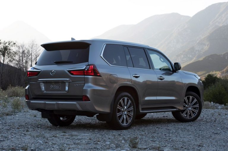 2016 Lexus LX 570