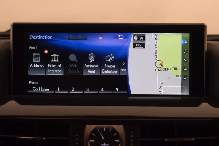 2016 Lexus LX 570 Navigation