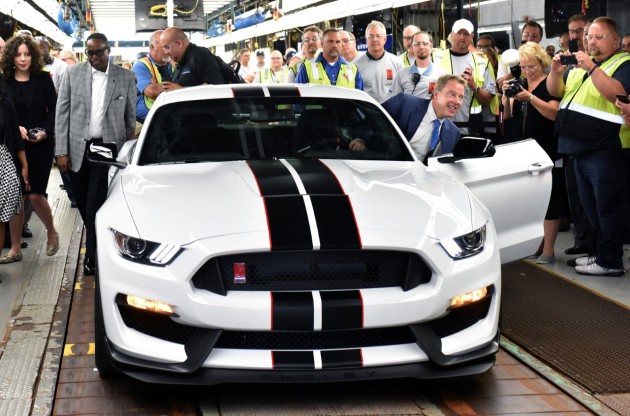 Ford Shelby GT350R Mustang Production Begins