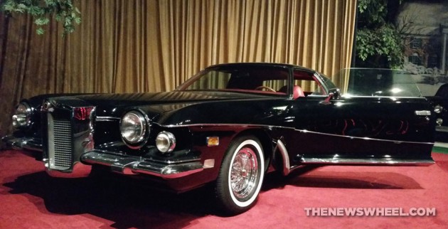 Graceland-Elvis-Presley-Automobile-Museum-Stutz-Blackhawk