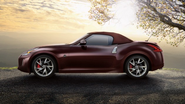 16 Nissan 370z Roadster Overview The News Wheel