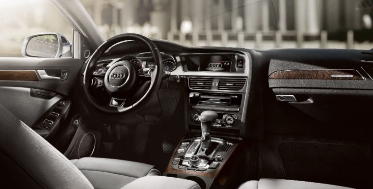 Find out what great features come included as part of the interior of the 2016 Audi A4