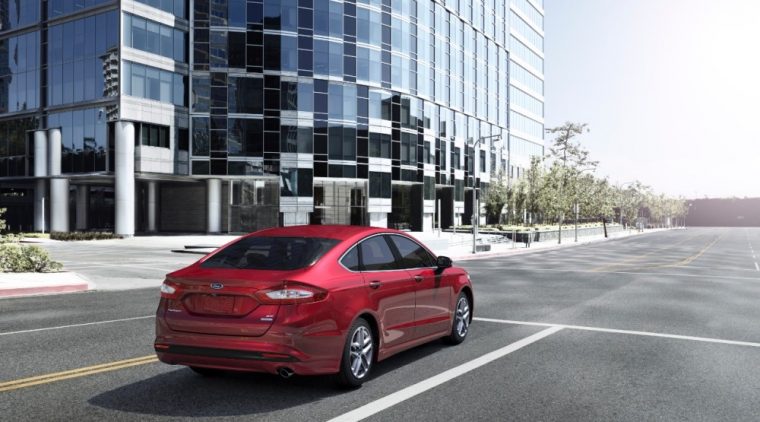 The 2016 Ford Fusion comes with many new features for the 2016 model year.