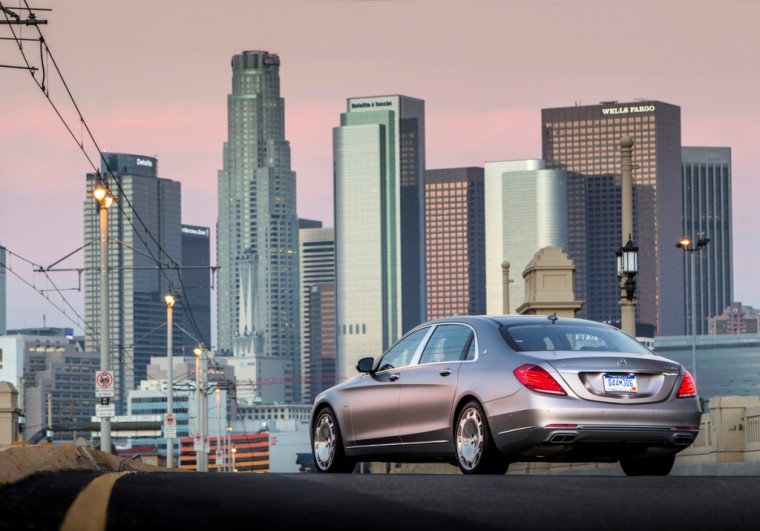 2016 Mercedes-Maybach S600 Sedan