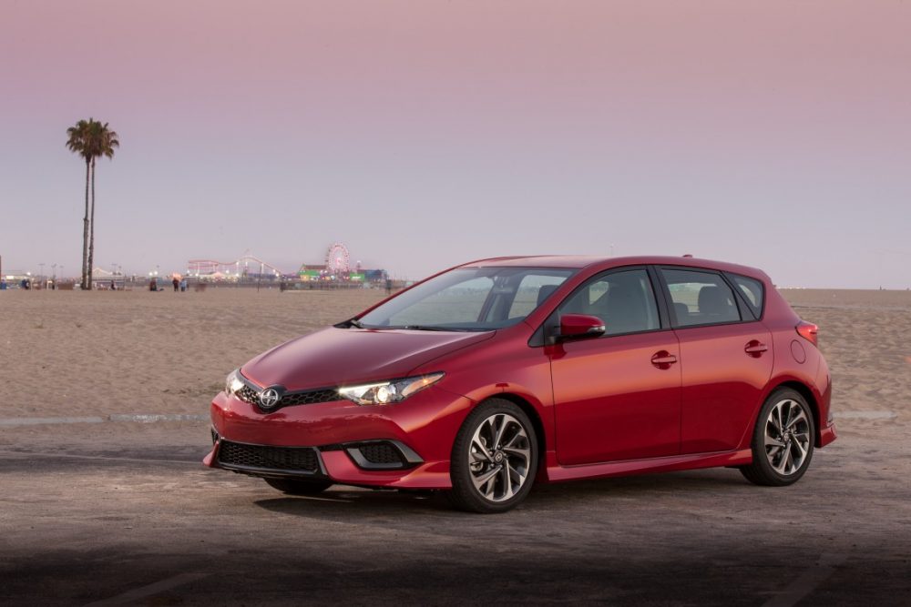 2016 Scion iM overview