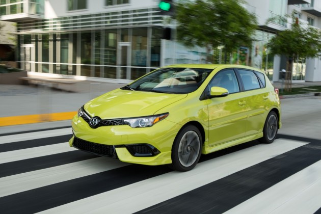 2016 Scion iM overview