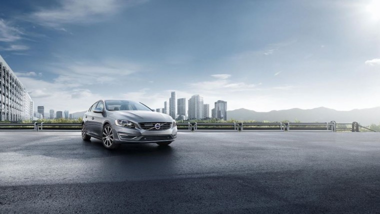 The 2016 Volvo S60 comes with Volvo's advanced safety features