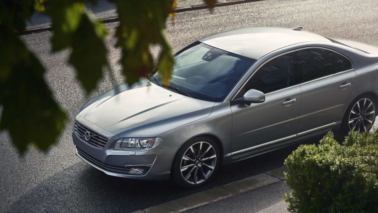 The 2016 Volvo S80 comes standard with 18-inch alloy wheels