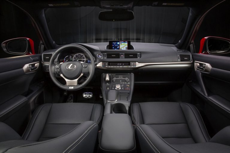 2016 Lexus CT Hybrid interior