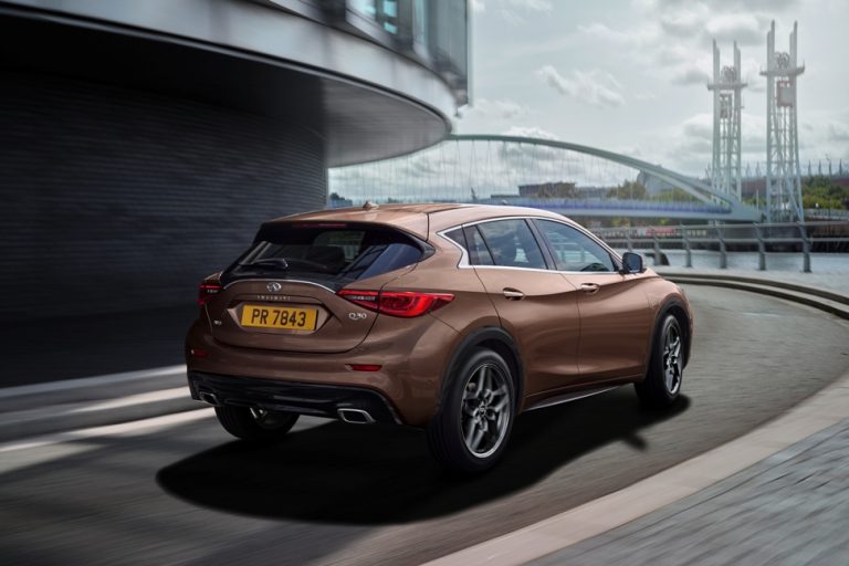 Infiniti Q30 Exterior