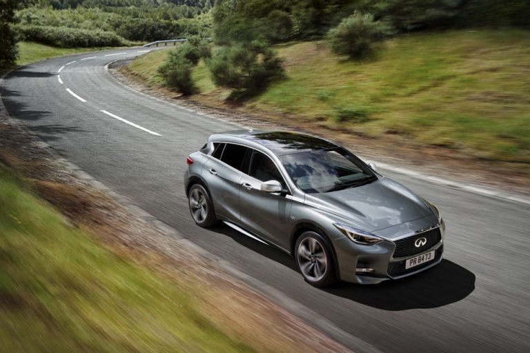 Infiniti Q30 Exterior