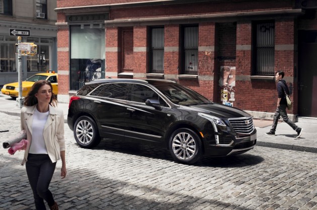 2017 Cadillac XT5 revealed