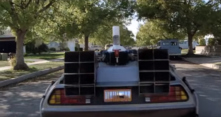 1985 Delorean DMC-12 Doc Brown Mr fusion