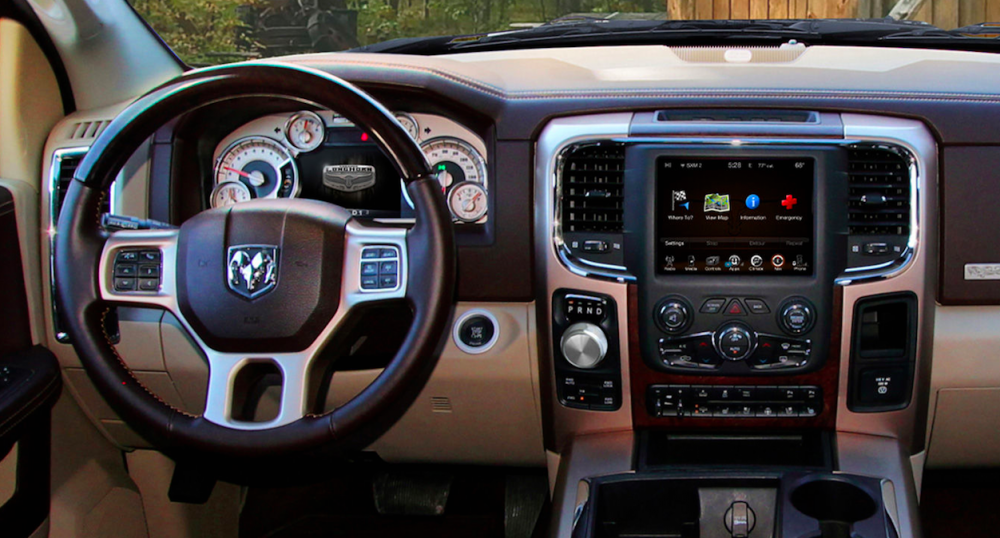 2016 Ram 1500 Dashboard