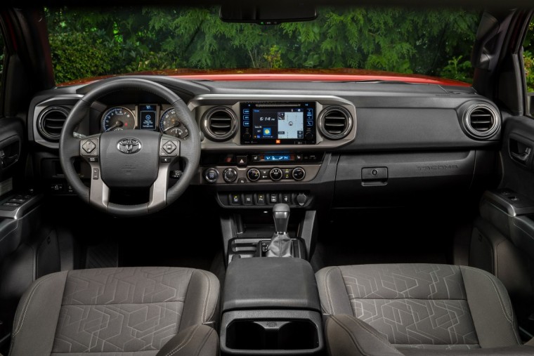 2016 Toyota Tacoma interior