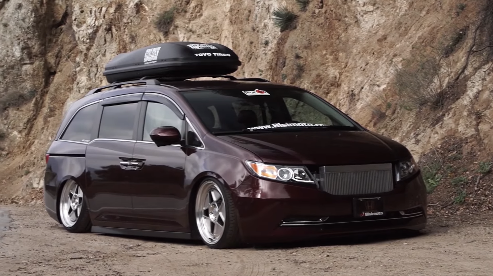 Check Out This 1,000 HP Honda Odyssey 