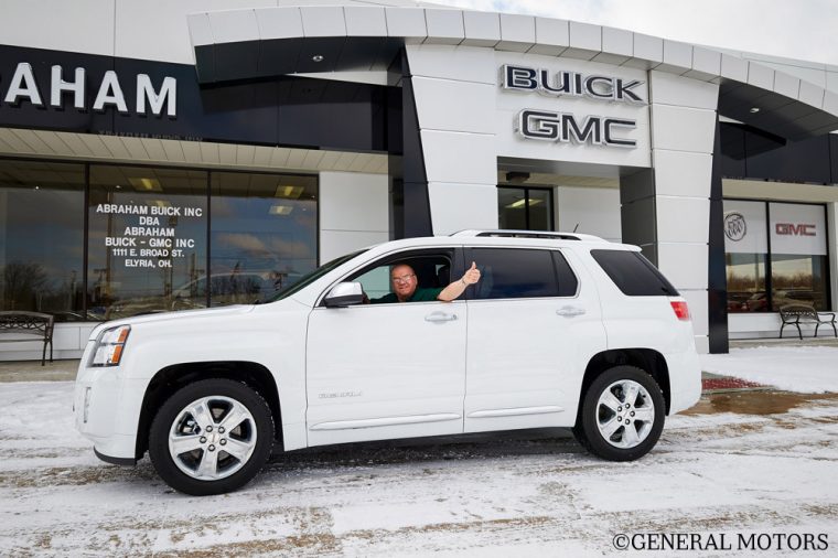 gm-offering-substantial-discounts-to-family-members-of-dealership