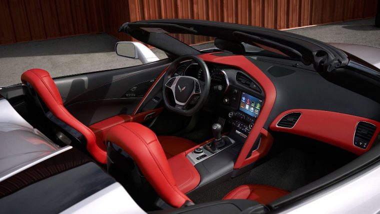 The 2016 Corvette Z06 comes with the option of either a manual or automatic transmission