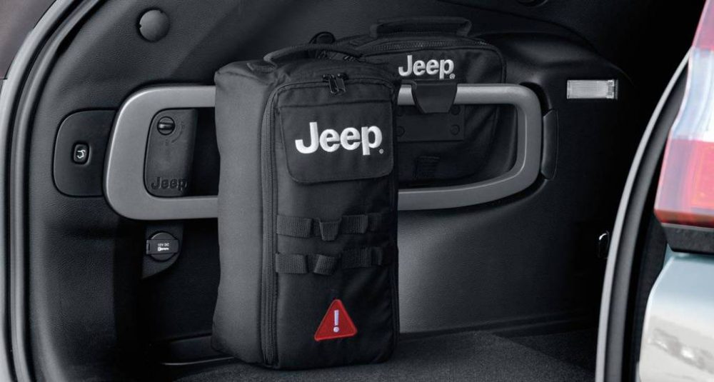 2016 Jeep Cherokee Emergency Kit