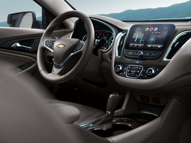 The 2016 Chevy Malibu comes standard with a 3-spoke steering wheel