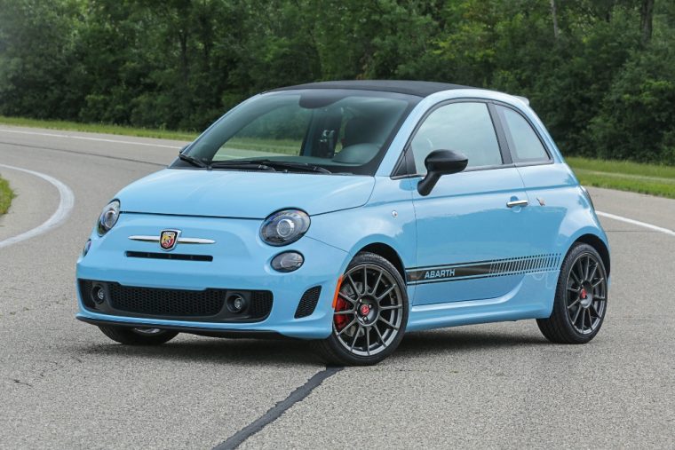 2016 Fiat 500 Abarth exterior (blue)