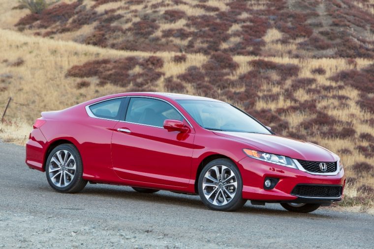 The 2016 Honda Accord coupe features a number of exterior color options